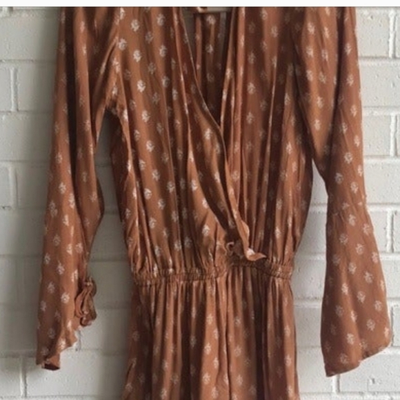 Faithfull the Brand Sublime Playsuit Size M/6 NWT - Picture 9 of 10